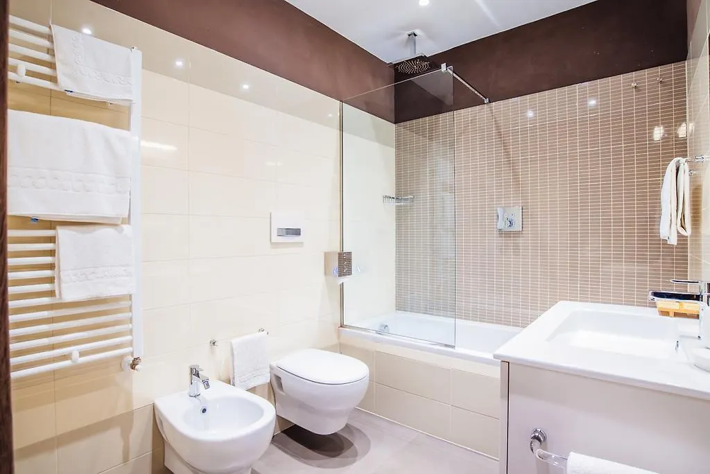 Apartments La Borsa Florence