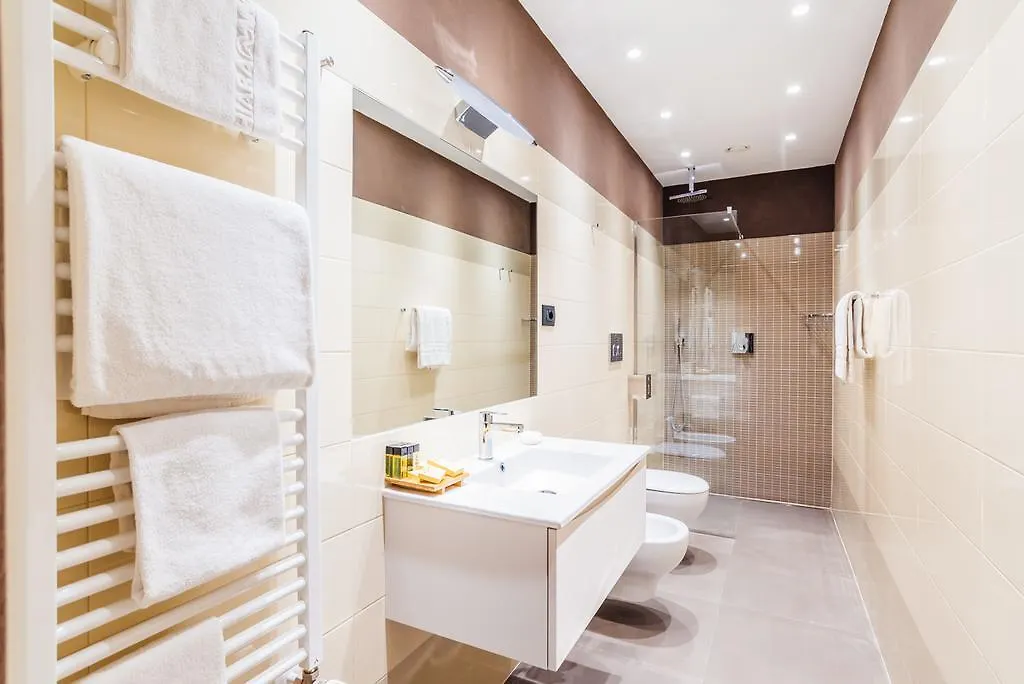 Apartments La Borsa Florence Italy