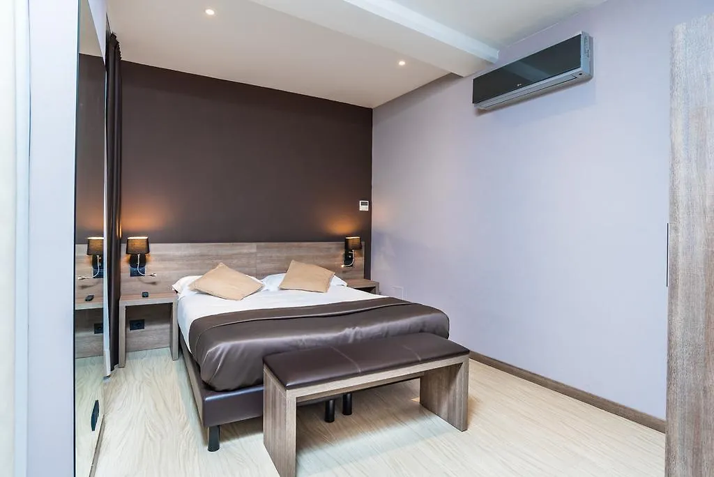 Apartments La Borsa Floransa 0*,